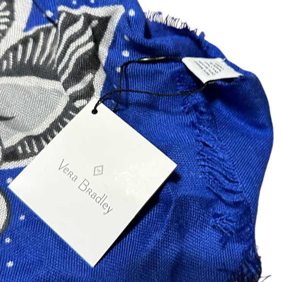 Vera Bradley Woven Scarf Snow Lotus Blue White Floral Design Rectangle NWT - Picture 4 of 6